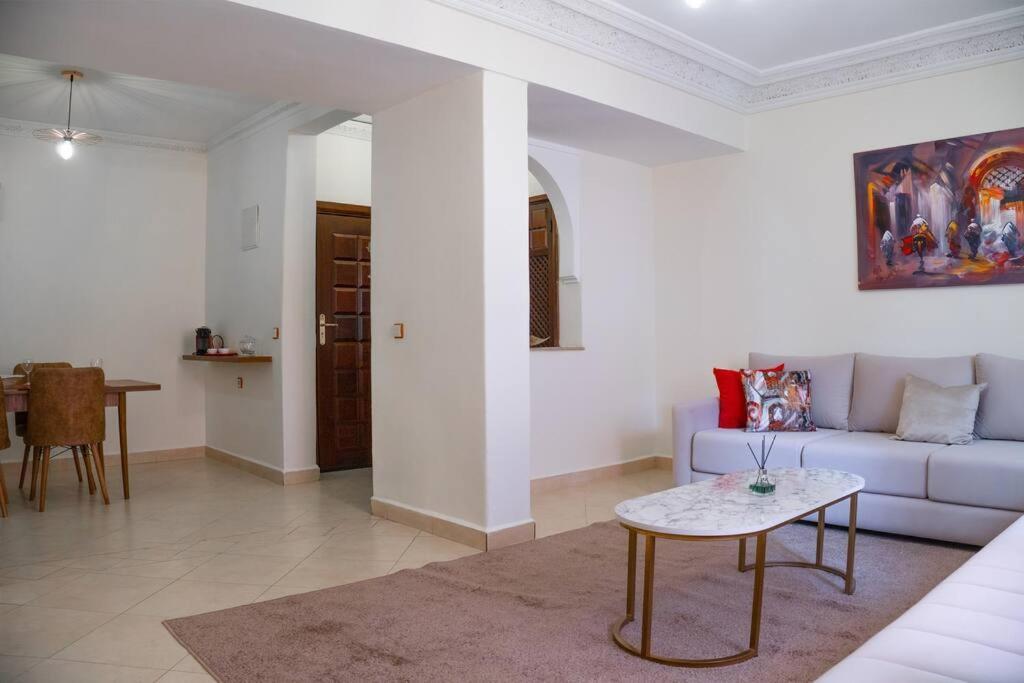 Appart Bien Place Et Fonctionnel Marrákes Kültér fotó